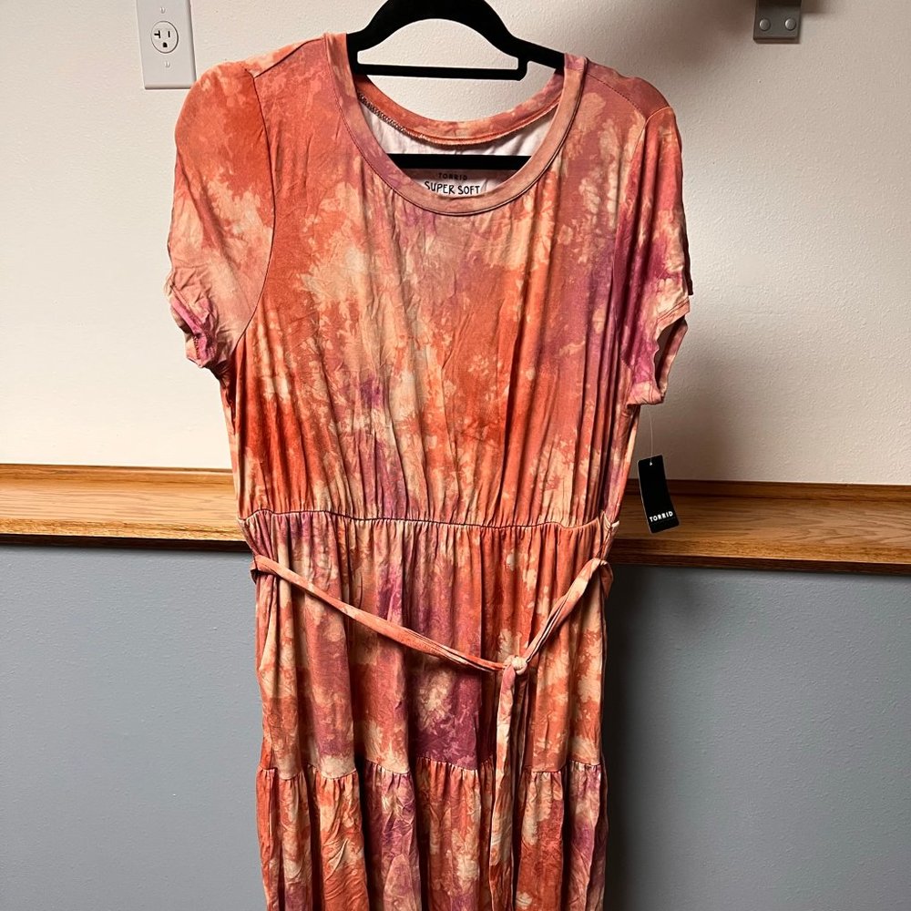 NWT Torrid Tie Dye Tiered Dress Super Soft Knit